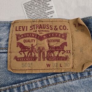 Levi Strauss & Co 501 Relaxed Straight Fit Ripped Jeans Men Size W32 L30
